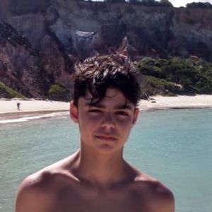 Meet your Posher, Felipe